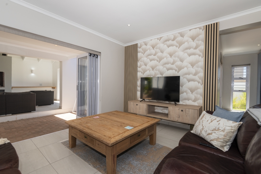 3 Bedroom Property for Sale in Langebaan North Western Cape